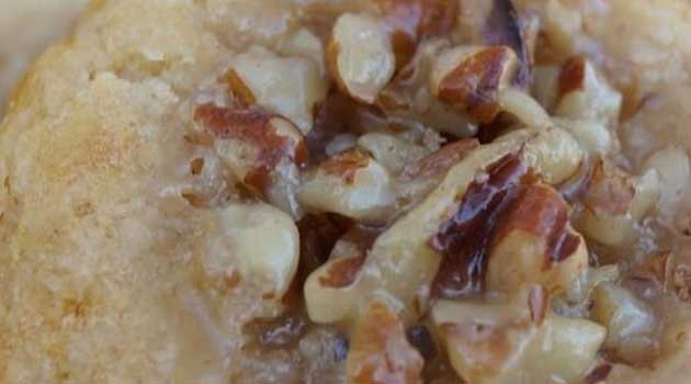Recipe for Pecan Pie Thumbprint Cookies - One of my favorite pies in changed up to be in cookie form. YUM!