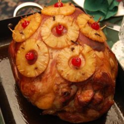 Recipe for Holiday Pineapple and Cherry Glazed Ham