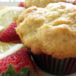 Recipe for Strawberry Lemon Buttermilk Muffins - I just love the way buttermilk adds that tangy moistness to baked goods. And the lemon and strawberry say "SPRING IS HERE!"