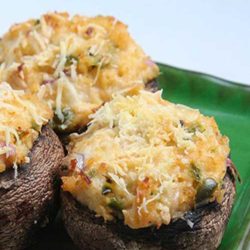 Copycat Olive Garden Stuffed Mushrooms Recipe - Olive Garden Stuffed Mushrooms some of the best known stuffed mushrooms.  They are easy to make, and you can make as many as you want.