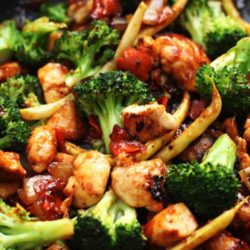 If you’ve always wanted to make your own Chinese restaurant food at home, this Orange Chicken and Vegetable Stir Fry recipe is a great one to add to your collection. Enjoy!