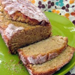 Recipe for Amazing Amish Cinnamon Bread - The first time I tried Amish cinnamon bread I fell in love. It was so good! Unlike coffee cakes and sweet breads that I had tried, this was very moist with just the perfect touch of sweetness.