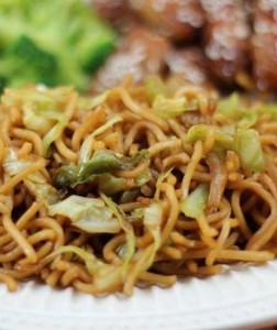 Copycat Panda Express Chow Mein Recipe - Flavorite