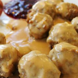 This recipe tastes just like the ones from Ikea. The savory pork and beef meatballs are coated in a rich sour cream sauce – you won’t be able to get enough!