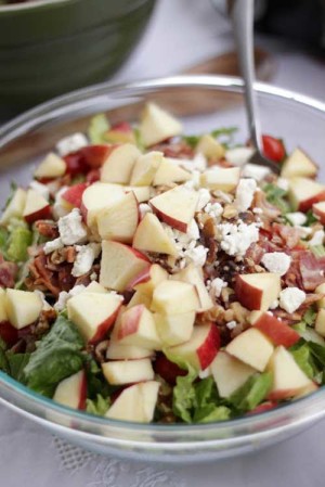 Bacon Apple Raspberry Vinaigrette Salad Recipe - Flavorite