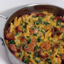 Recipe for Spicy Sausage Pasta - Need a quick and easy dinner idea? This Spicy Sausage Pasta is perfect, and the family will love it!