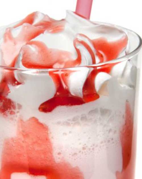 Creamy Cinnabon Strawberry Chillatta Recipe - Flavorite