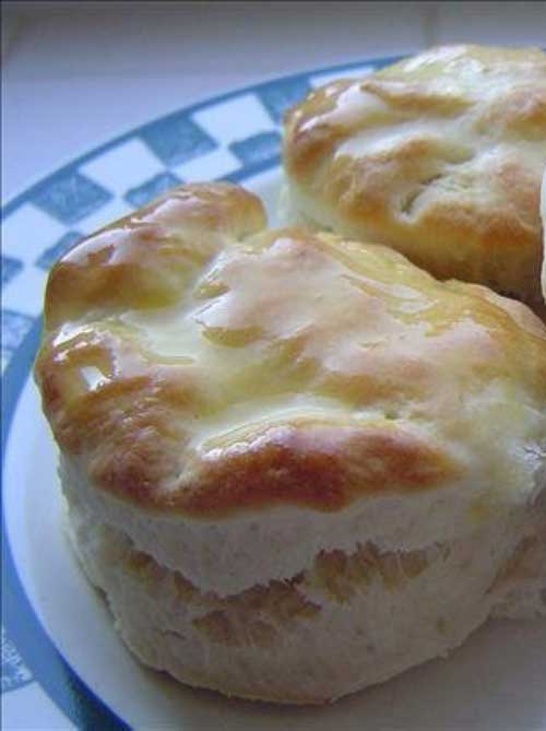 These Copycat Cracker Barrel Biscuits are so good that I always have to double the batch to make sure I get some!