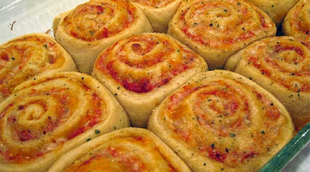 Pizza Rolls Recipe - Flavorite