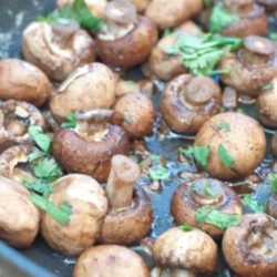 Recipe for Butter Garlic Mushrooms - A super simple yet incredibly flavorful side dish of mushrooms satueed in butter and garlic.