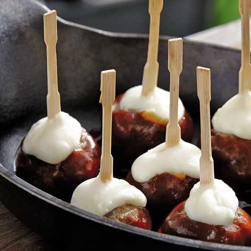 Barbecue Mozzarella Meatball Skewers Recipe - Flavorite