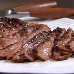Recipe for Marinated Flank Steak - This is so yummy! It is also pretty easy, and even more, everyone loves it.