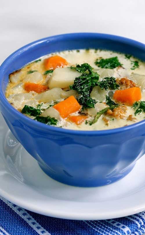 Rustic and Hearty Tuscan-Style Soup