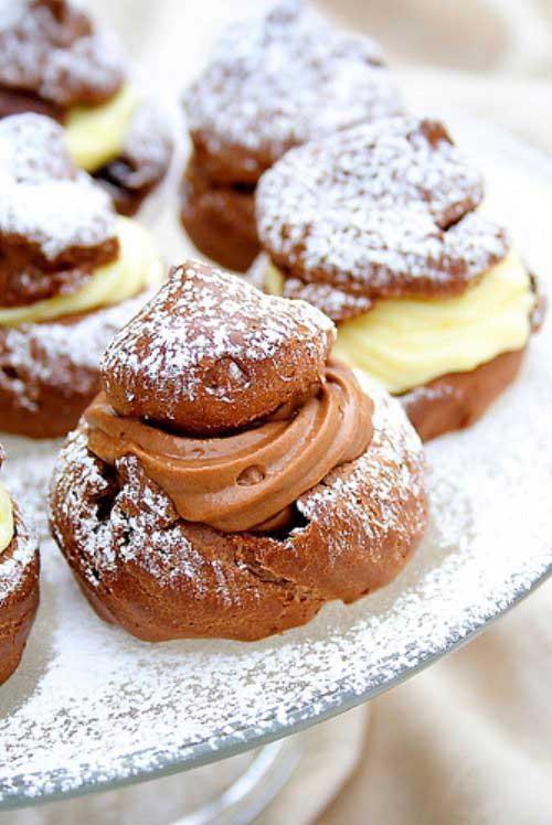 Recipe for Chocolate Cream Puffs - Everyone loves cream puffs, even more if they are chocolate! If you make these, they WILL disappear in a flash!