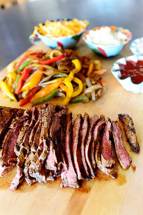 Recipe for Steak Fajitas - When I get a hankering for steak fajitas, I pretty much can think of nothing else until I eat them. This is my go to recipe for those times.