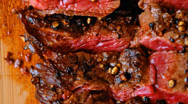 Hanger Steak with Red Wine Sauce Recipe - Flavorite