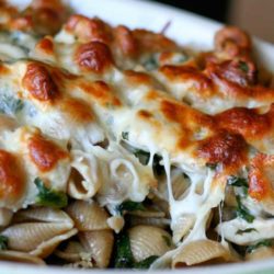 Baked Chicken & Spinach Pasta - This dish is one of those things my mom made all the time when I was growing up and my brother and I loved like crazy.