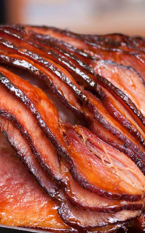 Holiday-perfect baked glazed ham Recipe 