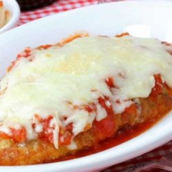 Recipe for Skillet Parmesan Chicken - This is real comfort food. A family favorite. If you can, buy the fresh mozzarella. You won't believe the difference and it's worth it.