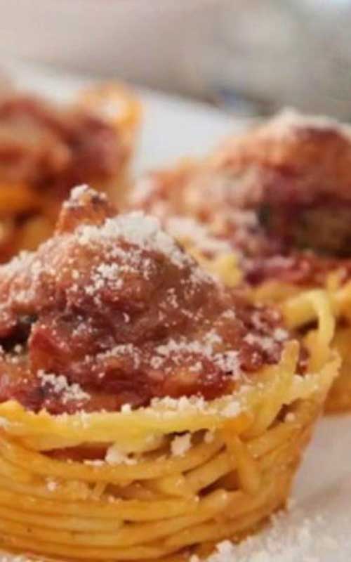 Recipe for Spaghetti Nests - Have you ever made spaghetti nests? They are ever so cute, quick to make and most importantly, very tasty!