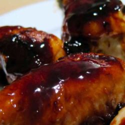 Recipe for Sweet Soy Glazed Chicken - These sweet and sticky chicken drumsticks are easy to make and everyone loves them. Great as an appetizer or as a main dish served with rice and a veggie.