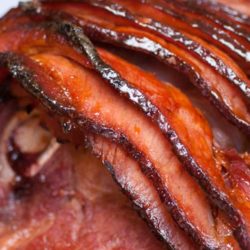 Recipe for Samuel Adams Boston Lager Glaze - Combine the malty caramel flavor of a Boston lager with sweet, sticky caramelized peaches; for a glaze any ham would be only too lucky to have brushed on in layers.