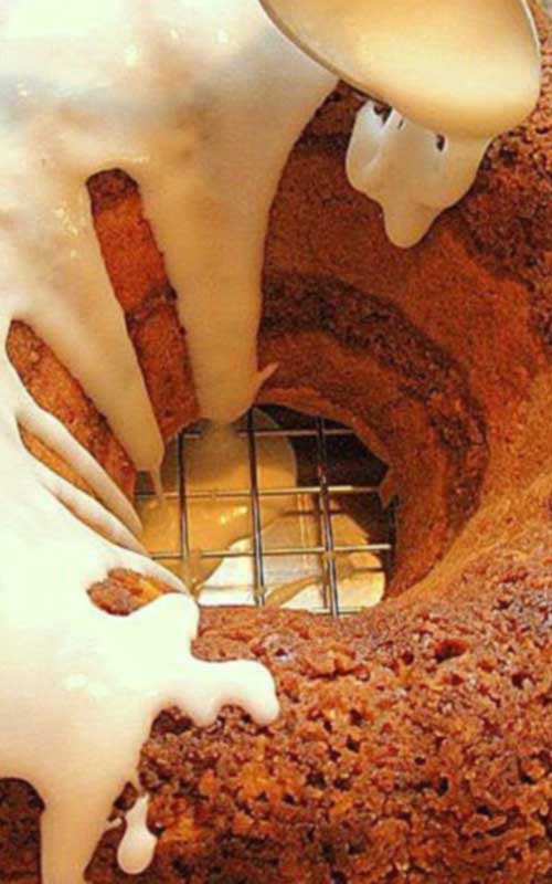 Cinnamon Streusel Cake