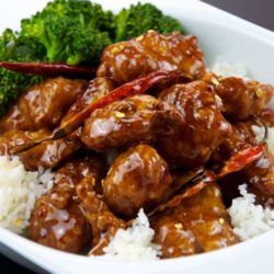 Recipe for General Tso's Chicken - This is even better than the BEST I have had in my fave Chinese restaurant. To make the meal go quickly prep everything the day or night before and store in the fridge.