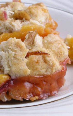 Summer Peach Cobbler Recipe - Flavorite