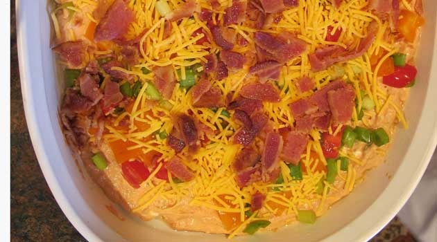Bacon Cheddar Party Dip - Flavorite