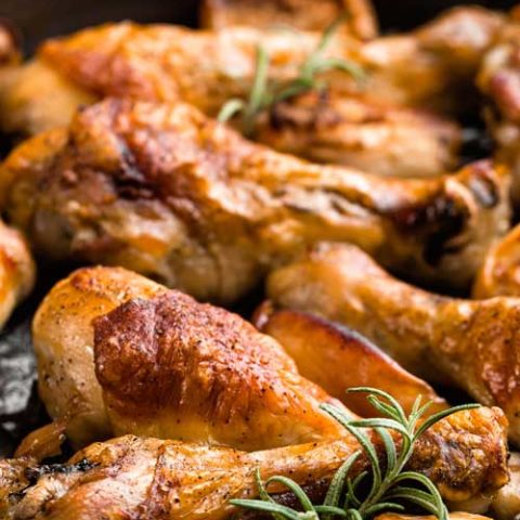 Recipe for Skillet Rosemary Chicken - Cooked entirely in one pan making it the perfect quick and easy dinner! Best of all this Skillet Rosemary Chicken cooks up tender with a crispy skin, and the gravy is out of this world good! A hit with the entire family.