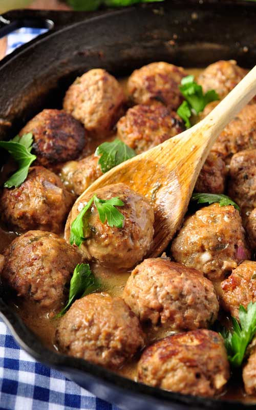 Recipe for Swedish Meatballs - The best Swedish meatballs, made from scratch with an easy and creamy gravy, even better than what you get at IKEA! Make a huge batch of meatballs and keep them in the freezer for a quick meal.