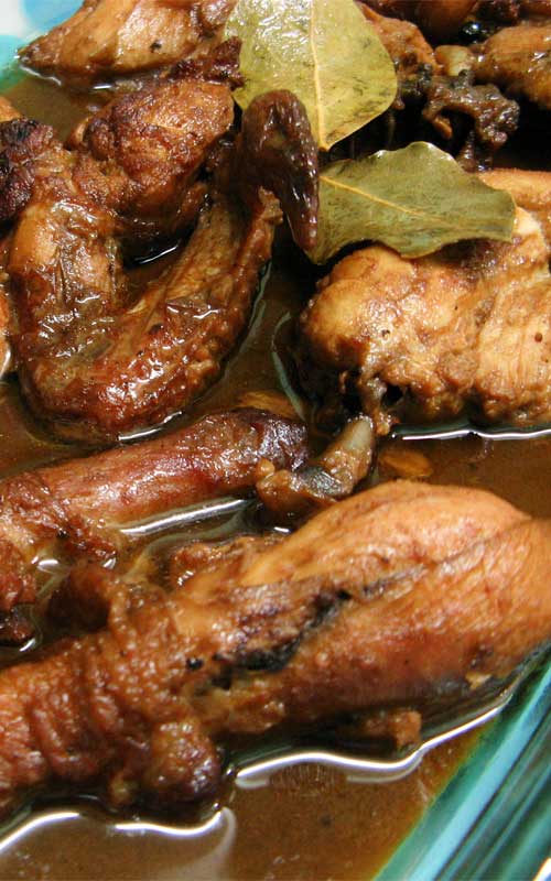 Inspired by the Philippine national dish, this Easy Chicken Adobo uses a simple blend of garlic, vinegar, and soy sauce to give chicken a zingy boost. This is the perfect dinner recipe to spice up your usual routine.