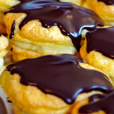 Don't let sweets derail your low carb diet. These Low Carb Chocolate Eclairs are the perfect tasty dessert to keep you on track!