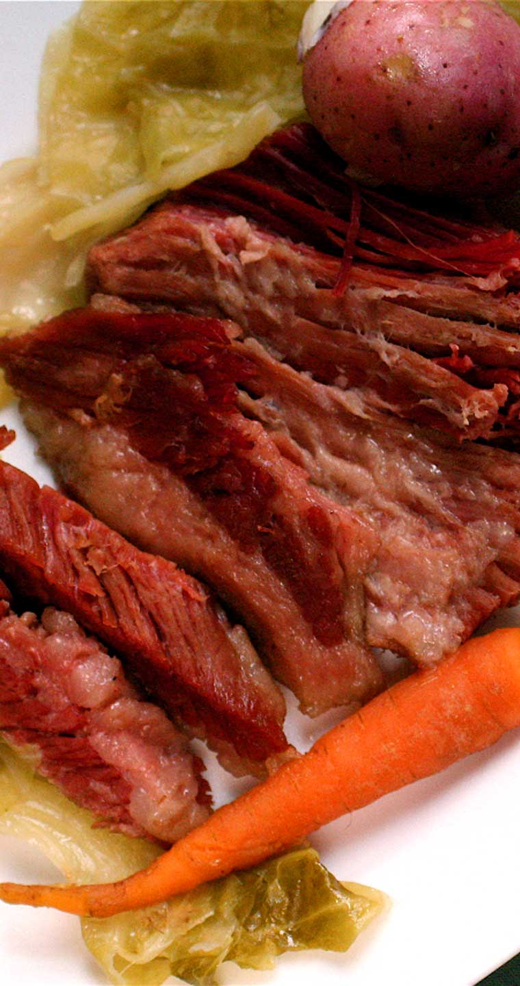 Homemade Corned Beef with Vegetables